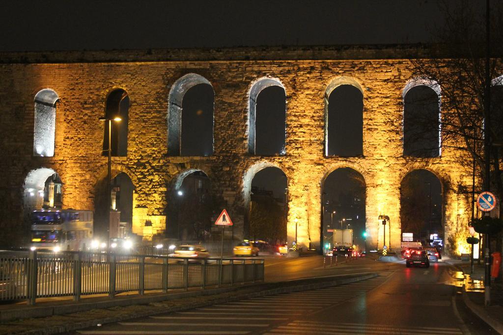 Rozza Hotel Istanbul Exterior photo